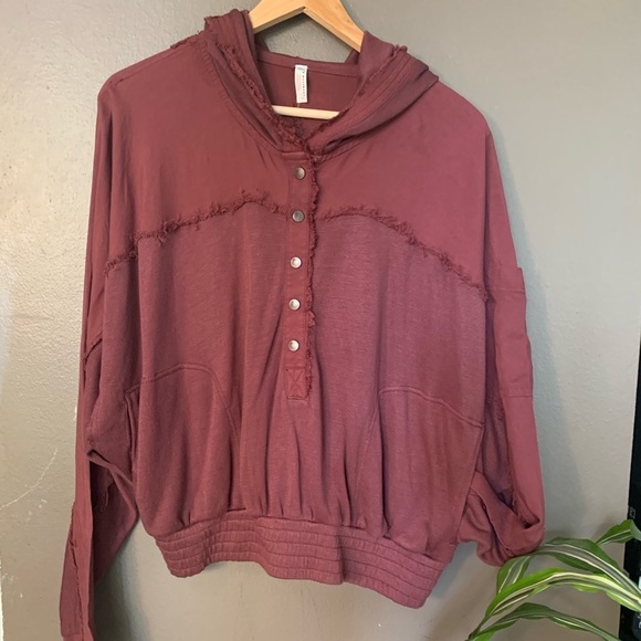 BNWT-Free People Sweat Shirt- medium - Picture 2 of 8